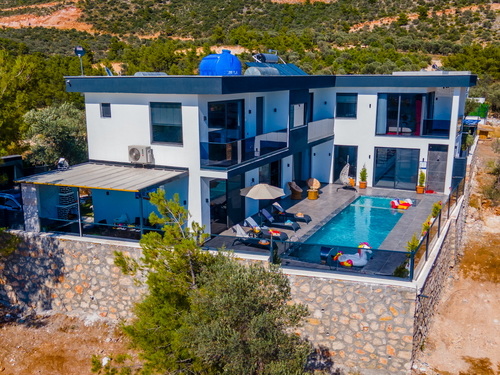  gece  -  Kasım
  | Kaş Kalkan Çavdır’da Muhafazakar ve Lüks Villa Tatili
